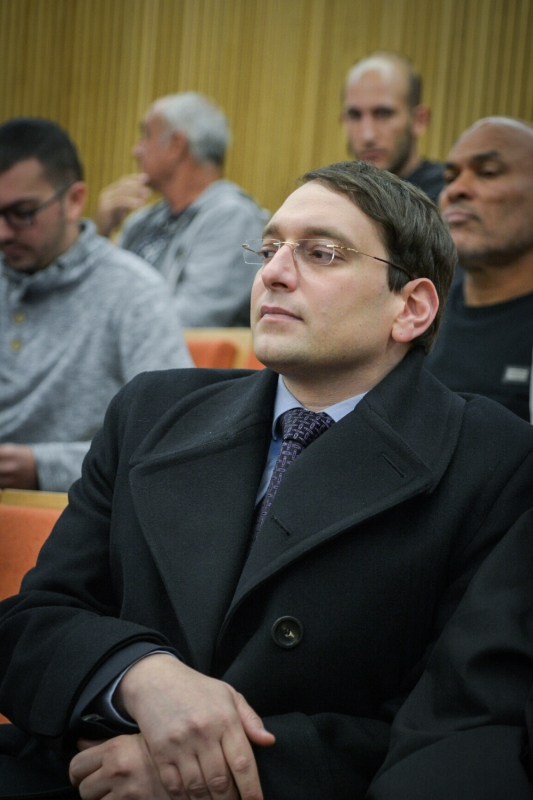 האם אמיר כבירי שיקר לבקרה התקציבית?