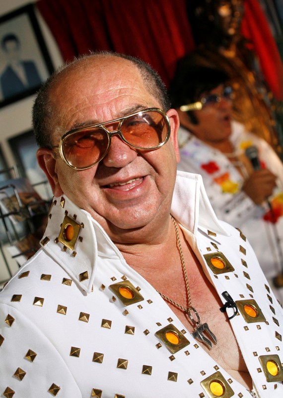 כפיל של אלביס פרסלי