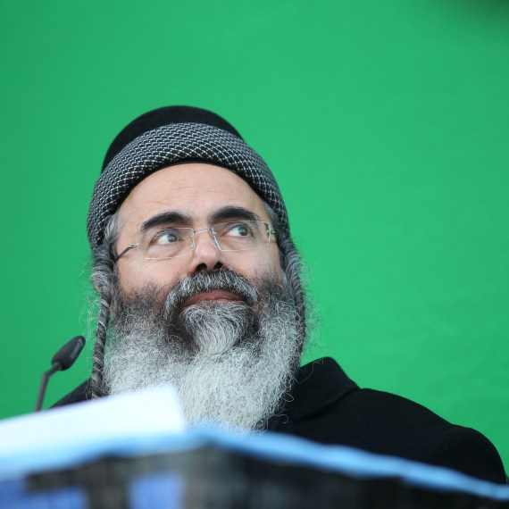 הרב אמנון יצחק