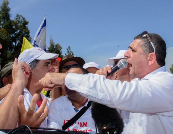 סגן השר להגנת הסביבה ירון מזוז