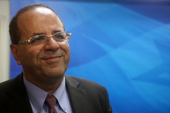 השר איוב קרא