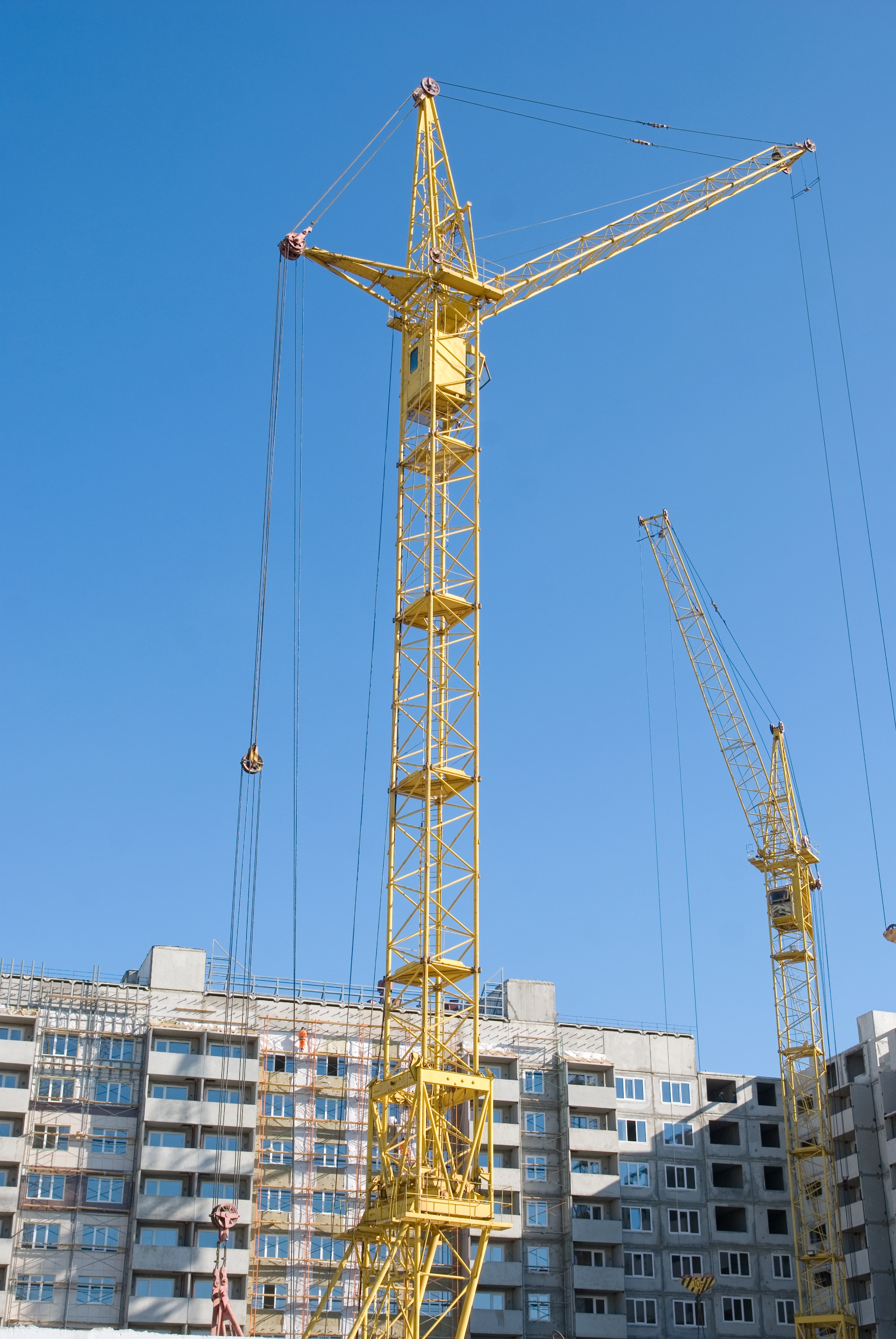 מנוף באתר בנייה