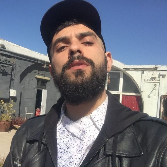 גייסון דנינו הולט