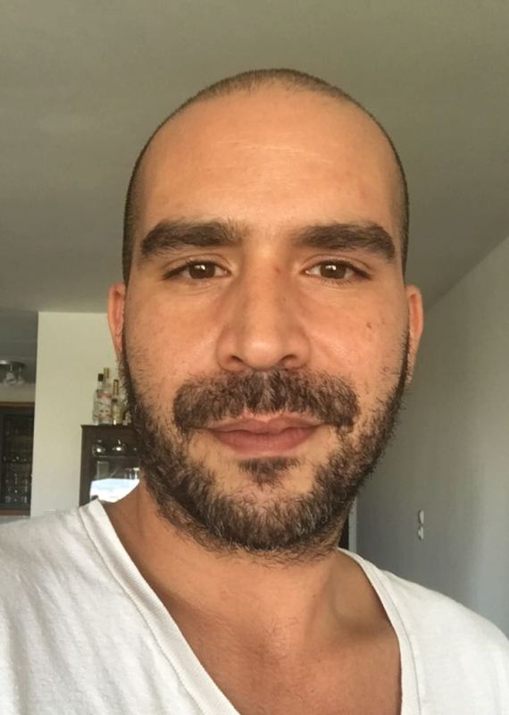 אריאל פוליאקוב