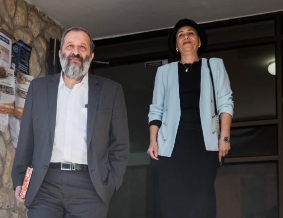 אריה דרעי ואשתו