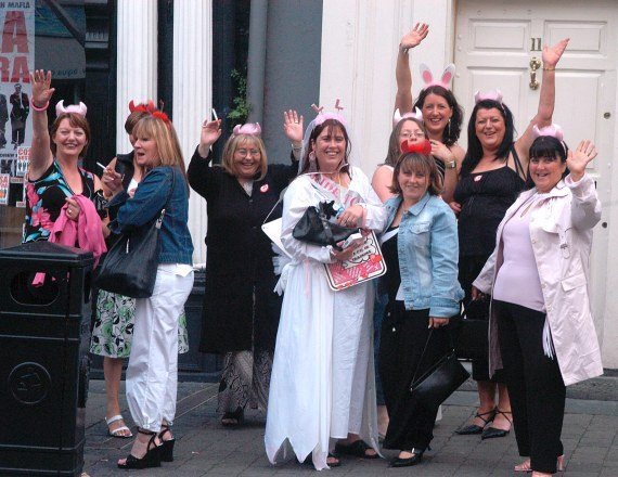 מסיבת רווקות