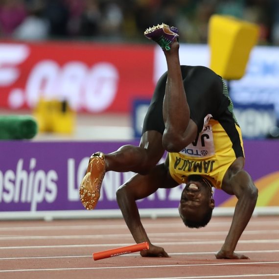 יוסיין בולט נפילה פציעה