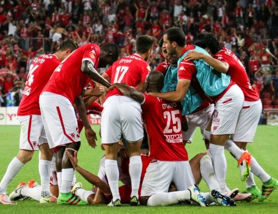 שחקני הפועל באר שבע