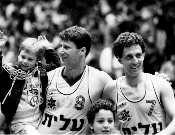 מיקי ברקוביץ' ומוטי ארואסטי