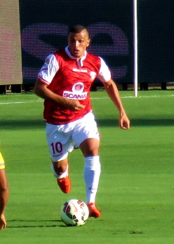 פיראס מוגרבי