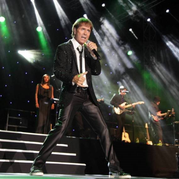 קליף ריצ'ארד בהופעה