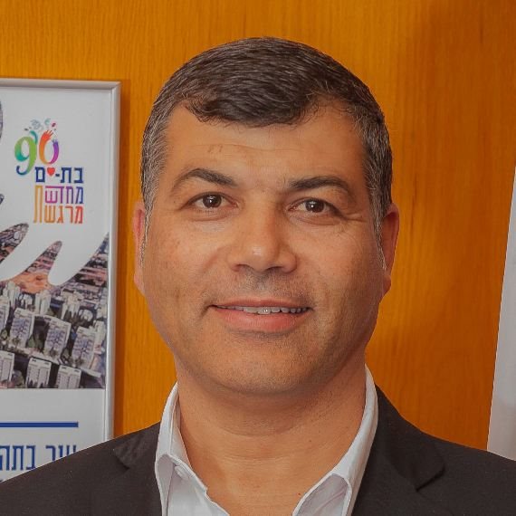 ראש עיריית בת ים יוסי בכר