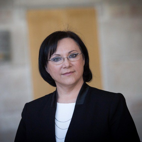 טלי פלוסקוב