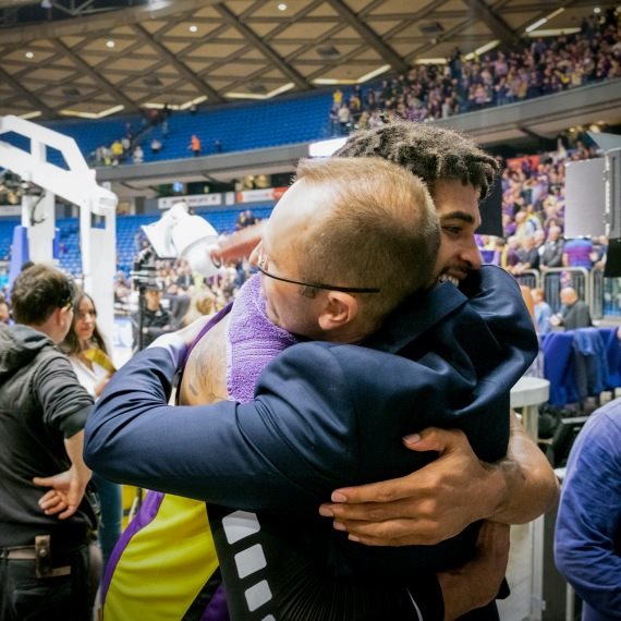 דן שמיר הפועל חולון