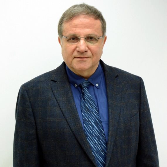 פרופ' יעקב בורנשטיין