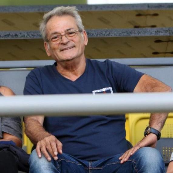 יעקב בוזגלו