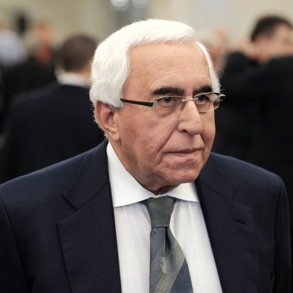 השר לשעבר משה שחל