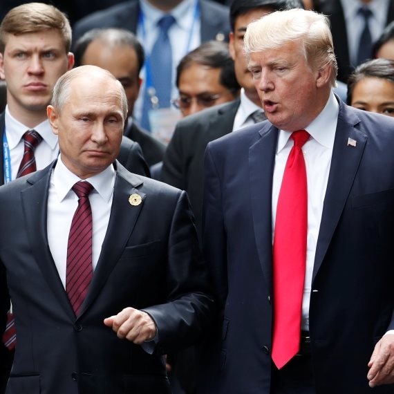 נשיא ארה"ב דונלד טראמפ ונשיא רוסיה ולדימיר פוטין