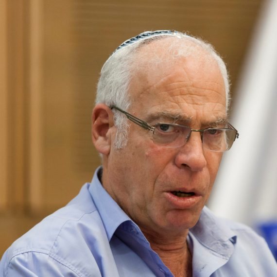 שר החקלאות אורי אריאל