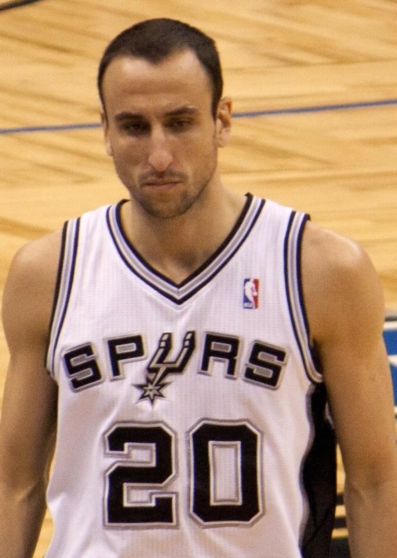 מאנו ג'ינובילי