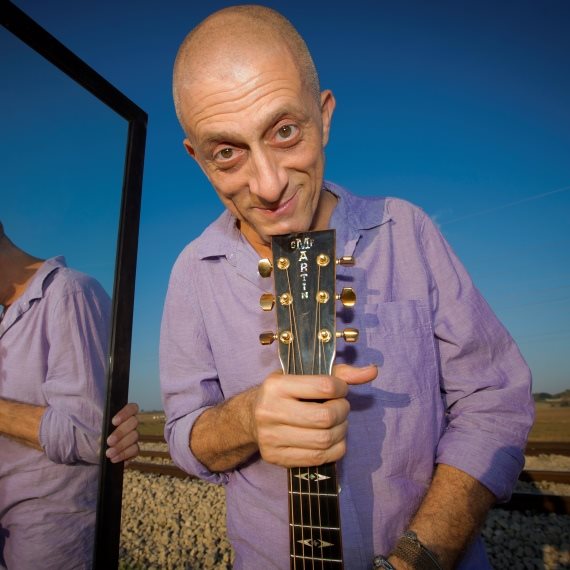 אבי סינגולדה