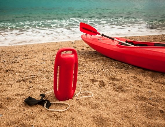 אמצעי הצלה בחוף הים