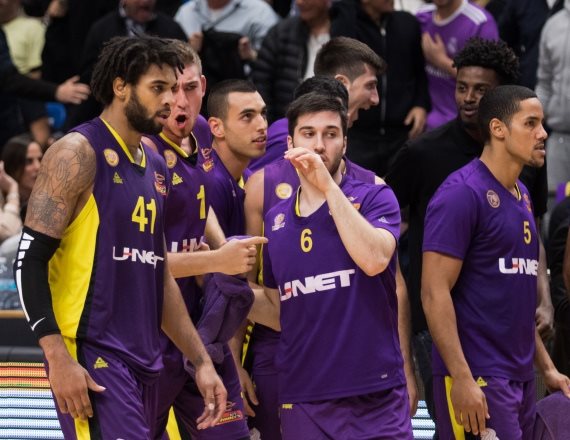 הפועל חולון