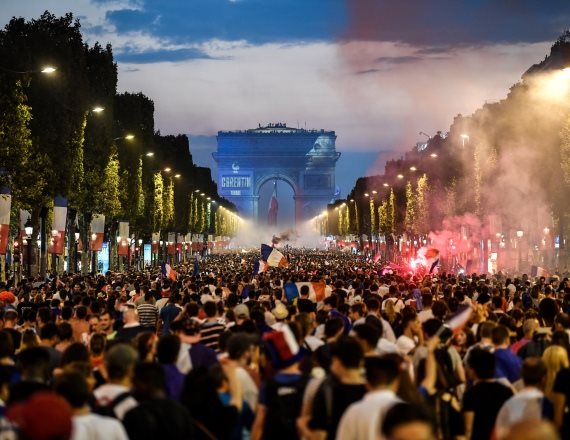 פריז - חגיגות הזכיה במונדיאל