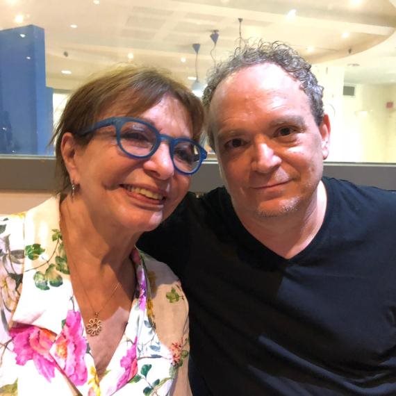 יזהר אשדות ורבקה מיכאלי