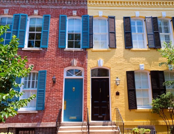 "השכנים ממש מטרידים אותנו, ולא מפסיקים להרעיש"