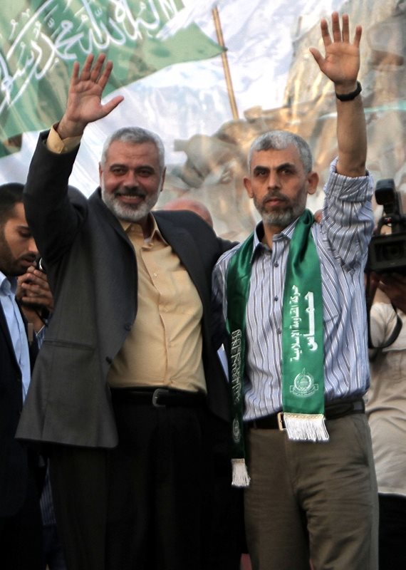 מנהיגי חמאס ברצועת עזה יחיא סינוואר ואסמעיל הנייה