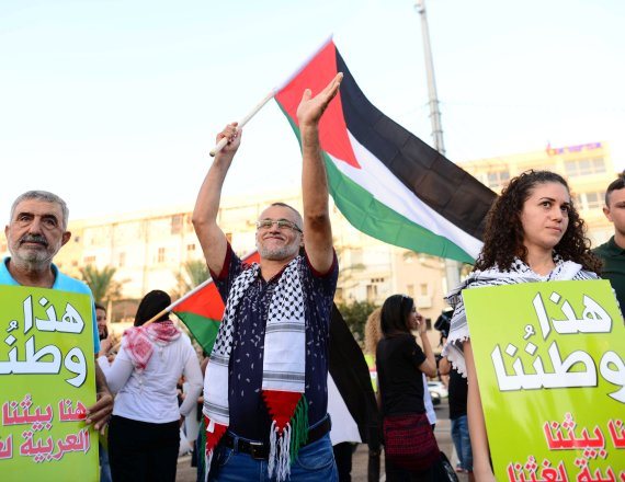 הפגנה נגד חוק הלאום בכיכר רבין