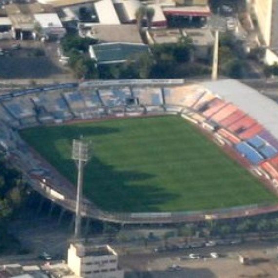 אצטדיון בלומפילד לפני שיפוצו