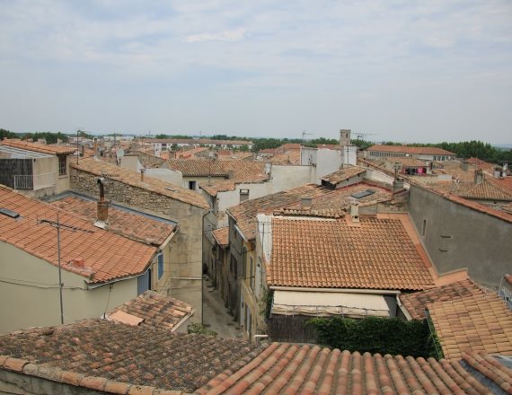 בעיה בגג הבניין