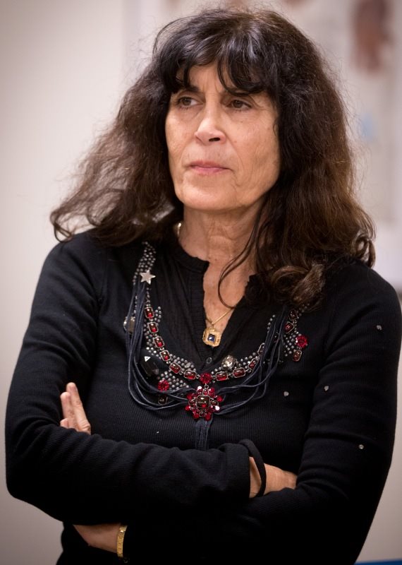 אסתר רוט שחמורוב