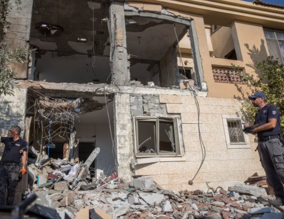 זירת פגיעת רקטת הגראד בבאר שבע