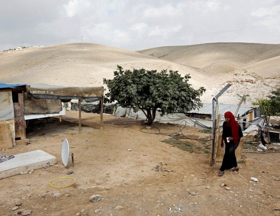 חאן אל אחמר