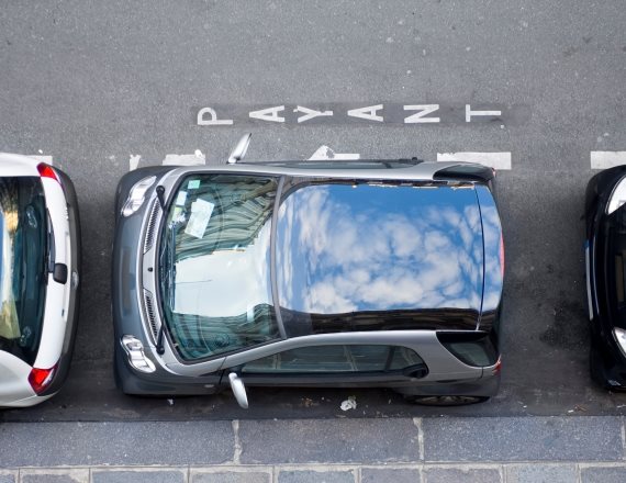 "הסכמנו רק כי חשבנו שמדובר בדירה לאדם מבוגר"