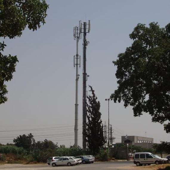 אנטנה סלולרית