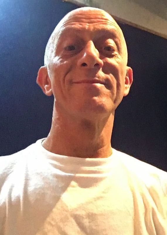 אבי סינגולדה