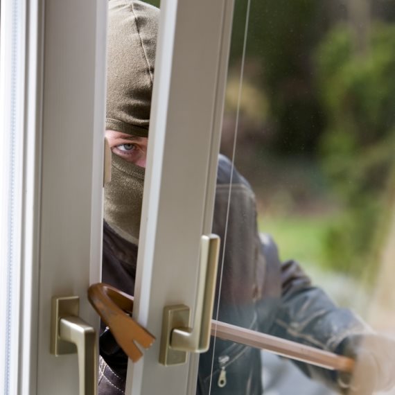 "ברגע שאתה רואה משטרה אתה לא לוקח כלום"