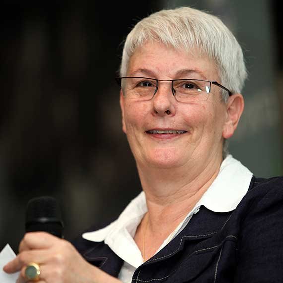 "הייתי קורבן". ארנה ברי