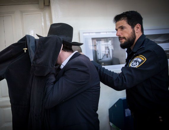 חשוד בפדופיליה מהקיהלה החרדית בהארכת מעצר, ארכיון