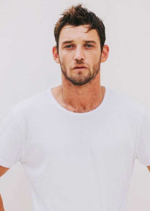 קפטן מירושניקוב