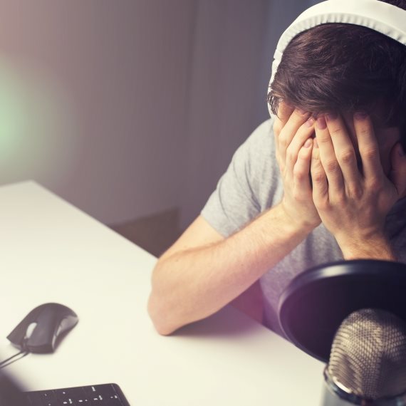 שלא יעקצו אתכם