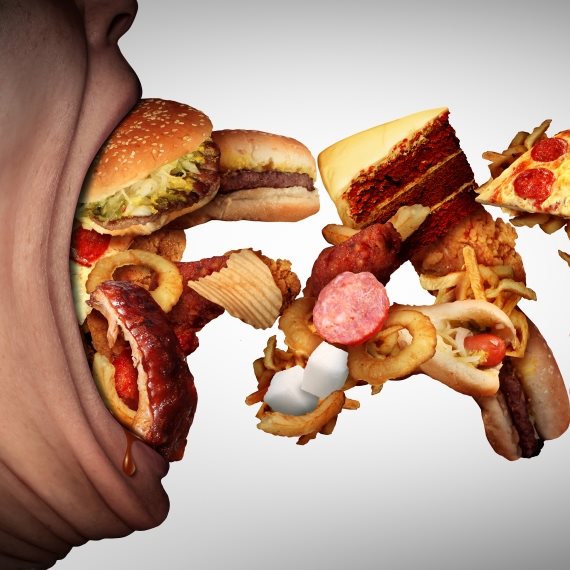 "אני מנשנש דברים לא טובים"