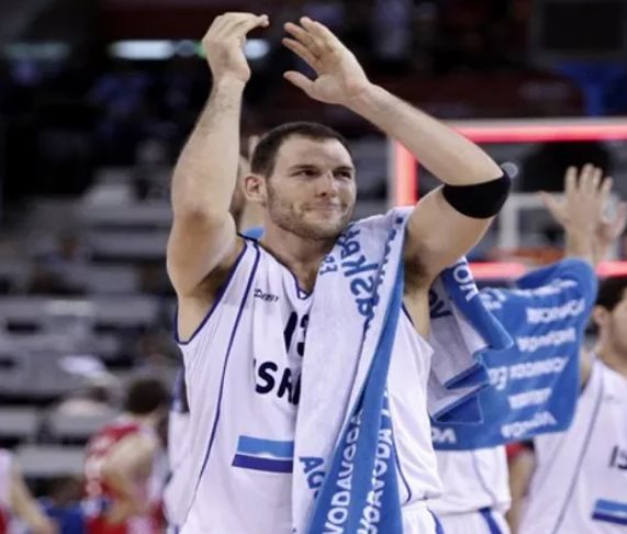 עידו קוז'יקרו