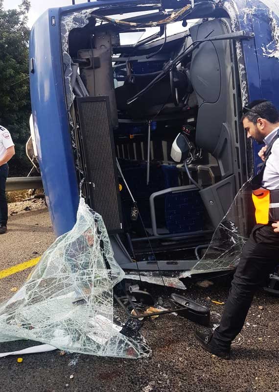 תאונה בכביש 443