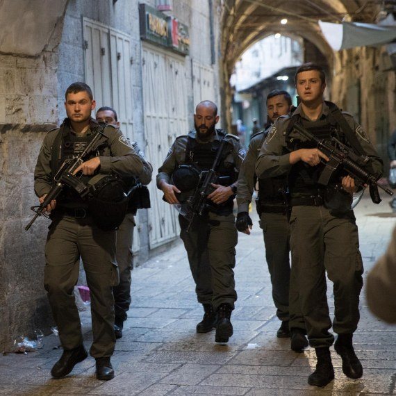 למצולמים אין קשר לכתבה