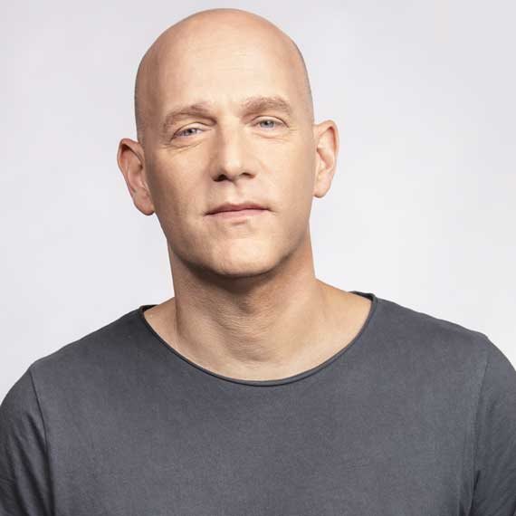 כולנו בני אדם